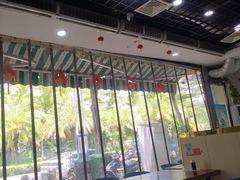 -老何家后安粉·糟粕醋海鲜火锅(三亚湾椰梦长廊店)
