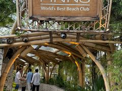 -FINNS Beach Club