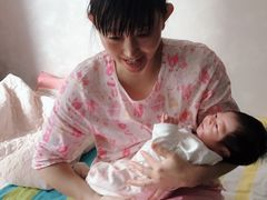 -爱的果实月嫂育婴师(世纪东方店)