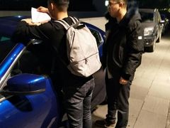 -富君租车(外滩店)