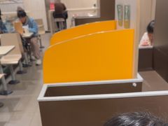 -麦当劳(西客站店)