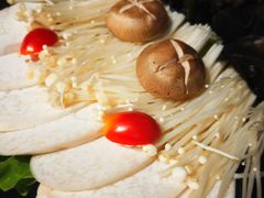 菌菇拼盘-牛焱·贵州黄牛肉火锅(城西银泰店)