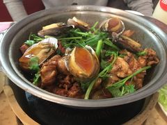 -芳村榕树头叹佬鸡煲(体育西店)