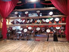 -老滇山寨•云南特色菜•地方菜•民族风情歌舞表演(金碧店)