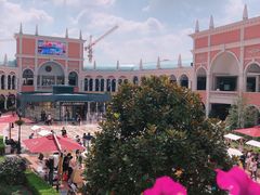 -BOY LONDON(上海佛罗伦萨小镇店)