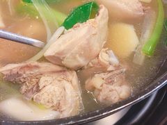 整鸡火锅-新村一只鸡(新村本店)