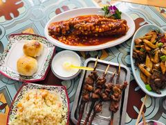 风味馕炒肉-楼兰里餐厅(石像店)