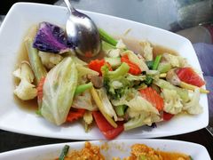 -Baan Ploy Samed Restaurant ร้านอาหารบ้านพลอยเสม็ด