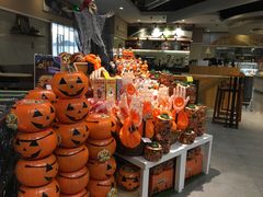 -blt精品超市(杭州城西银泰店)