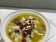 -江城燕子大排档(江汉路步行街店)