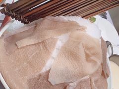 -红鼎豆捞·非遗鲍皇汤火锅(宝丰路店)