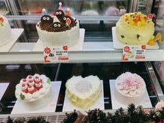 -花花卷卷·鲜食蛋糕(静安久光百货店)