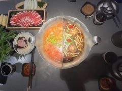 -湊湊火锅·茶憩(南京万象天地店)