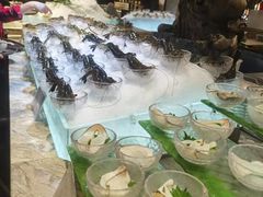 -半岛翡丽海鲜自助餐厅(观风亭店)