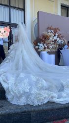 点击看大图 -拉瑞娜LaReine婚纱礼服高级定制
