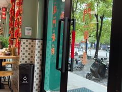 -鲁达面馆本帮风味(共康东路店)