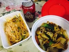 杨梅汁-吴满满油泼面(北方风味园店)