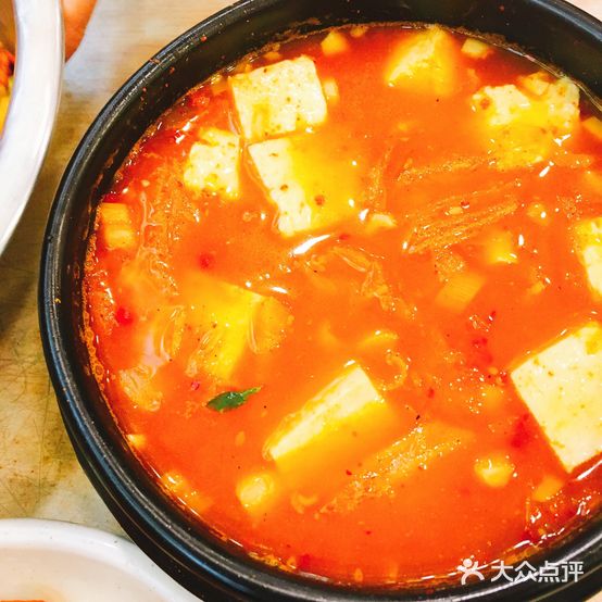 怡乐山烤肉(桂林路店)