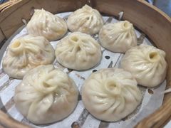 蟹粉小笼包-馋三尺蟹粉小笼(人民广场店)