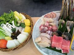 -樾餐厅泰式海鲜火锅(民歌湖店)