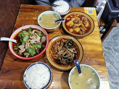 -朱大嘴肥肠血旺(福字街店)