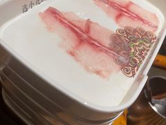 -老牌坊云南鱼豆花火锅(爱建店)