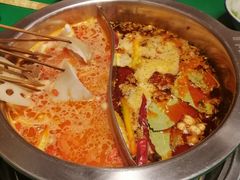 -巷子里头麻辣烫火锅串串(立秦广场店)