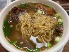 牛腩面-黄枝记(议事亭前地店)