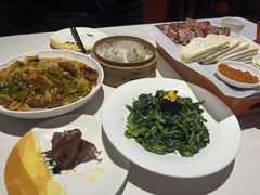 -小河公主秘制烤羊腿(小绿谷店)