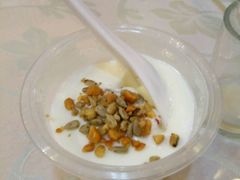 -马尔龙新疆饭店·清真(瑞景店)