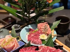 -铭牛烧肉·和牛海鲜自助(高新月牙湖店)