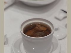 -景月阁空中食府(希尔顿酒店)