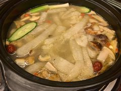 -野菌皇海景野生菌火锅(滨海大道店)