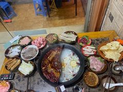 -谭记重庆老火锅(总店)