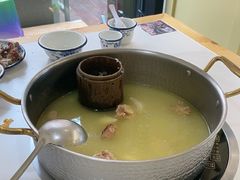 -朴小妹人参鸡汤火锅(长白山万达店)