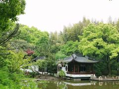 -汇龙潭