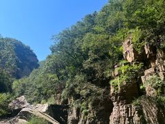-龙潭大峡谷