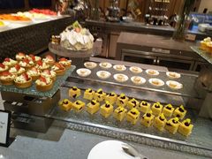 -海口绿发希尔顿酒店-田园汇自助餐·三文鱼·海鲜