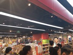 -好特卖HotMaxx(杭州滨江宝龙城店)
