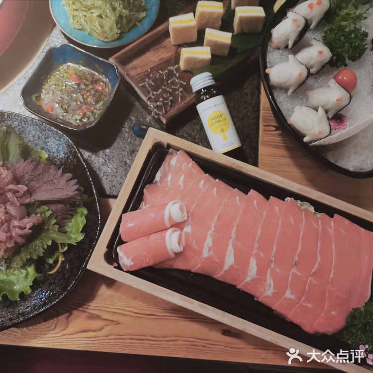 好喜欢小企鹅，吃起来就像花枝丸的味道