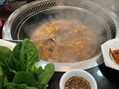 -三里屯土灶炖公鸡地锅鸡(江东店)