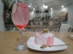 -共舞时光猫咖·狗咖(新街口店)