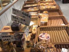 -玥儿弯弯手作烘焙(中海国际社区御城店)