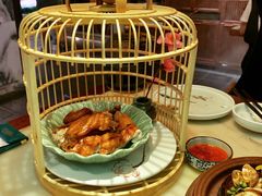 手撕脆皮鸡-佬麻雀·新湘菜(珠海金发购物中心店)