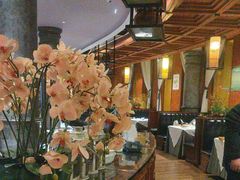 -八府香鸭·啫啫煲(华山路店)