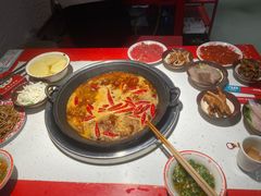 -厂花素芬九宫格火锅(益州大道店)