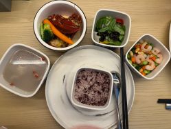 -悦芽母婴护理月子中心(凤起潮鸣府店)
