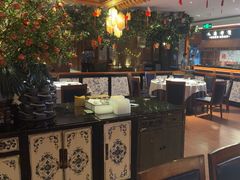 -八府香鸭·啫啫煲(华山路店)