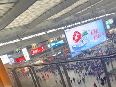 -麦当劳(上海虹桥站30B检票口楼上)