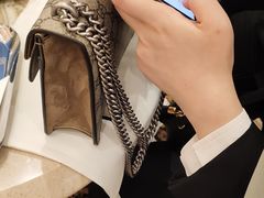 -Gucci(重庆IFS店)